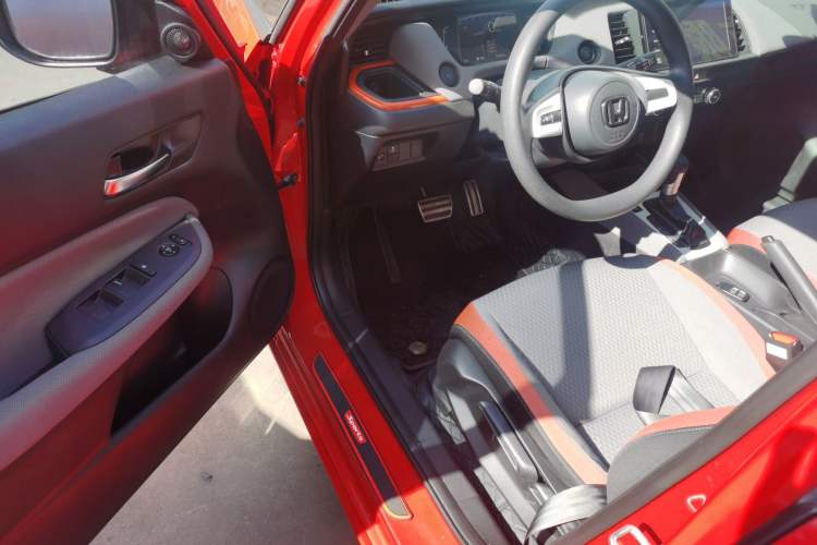 Used Honda LIFE 2021 1.5L CVT SPORT Heartbeat Edition