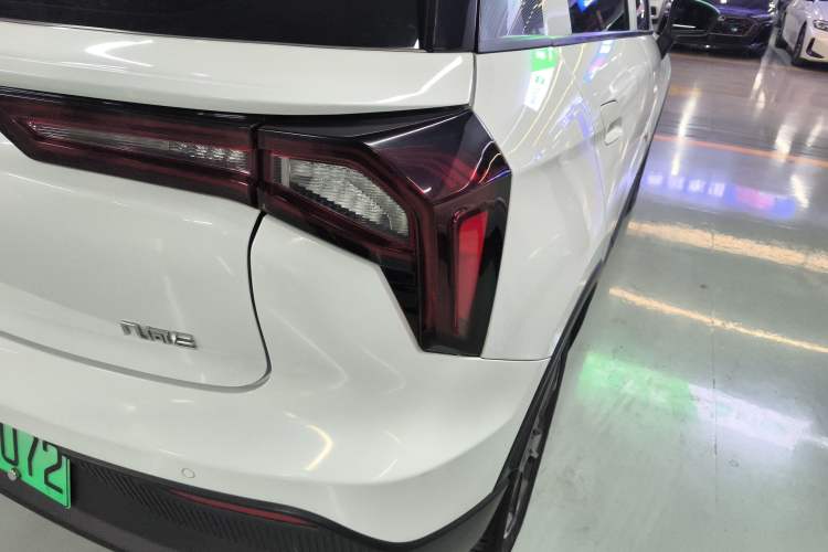 Used Geometry E Firefly 2022 401 km Linglong Tiger 4 Seats