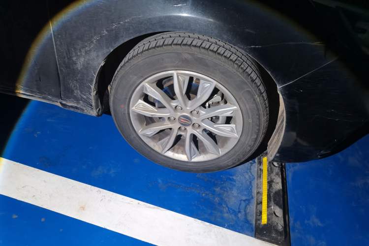 Used Hongqi H5 2019 30TD Dynamic Edition
