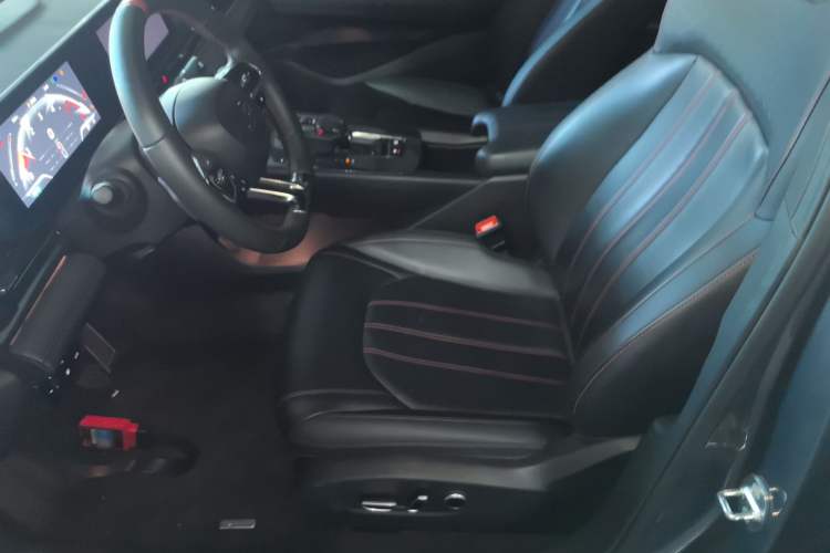 Used GAC Trumpchi EMPOW 2023 270T DCT J16 Version
