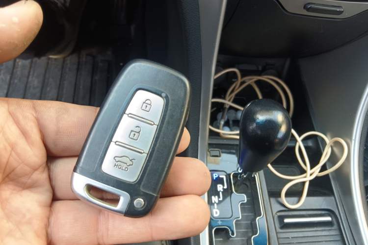 Used Hyundai Sonata 2013 2.0L Automatic Luxury Edition
