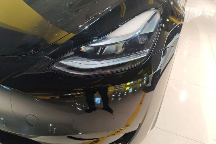 Used Tesla Model Y 2023 Rear-Wheel-Drive Version