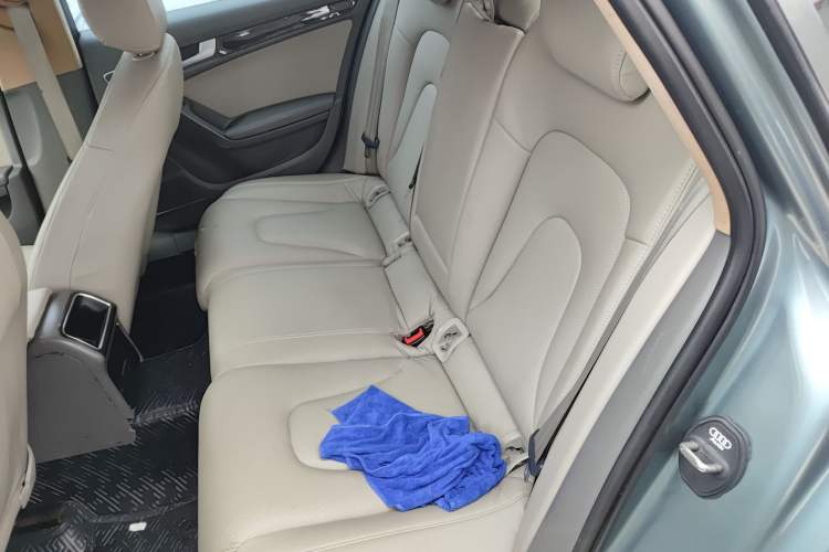 Used Audi A4L 2009 2.0 TFSI Comfort Model
