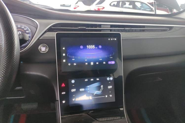 Used GAC Trumpchi GS4 PLUS 2022 390T Automatic Starry Edition Audio And AC Panel