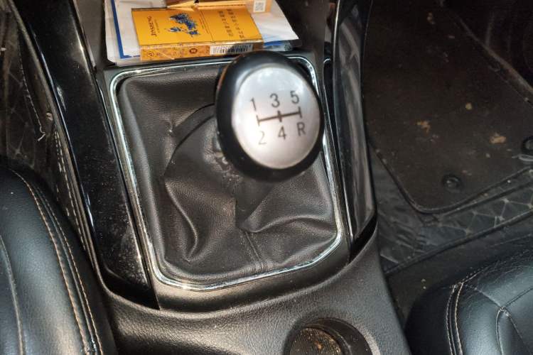 Used Land X8 2014 Explorer Edition 2.0L Urban Pioneer Version