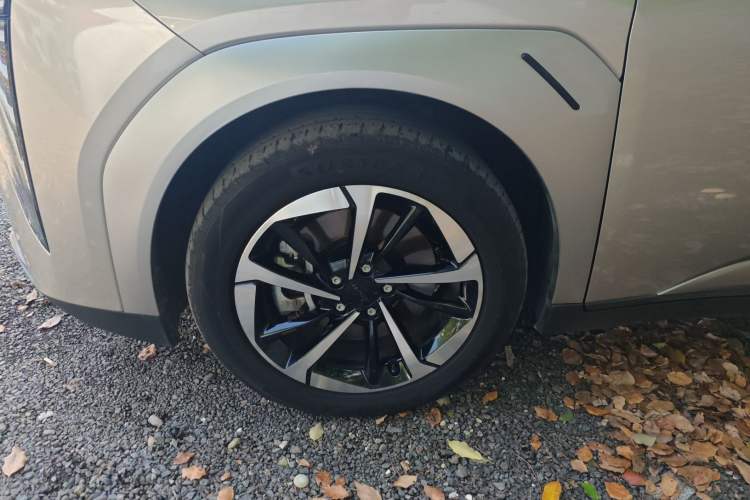 Used AION Y 2024 Younger Star Edition