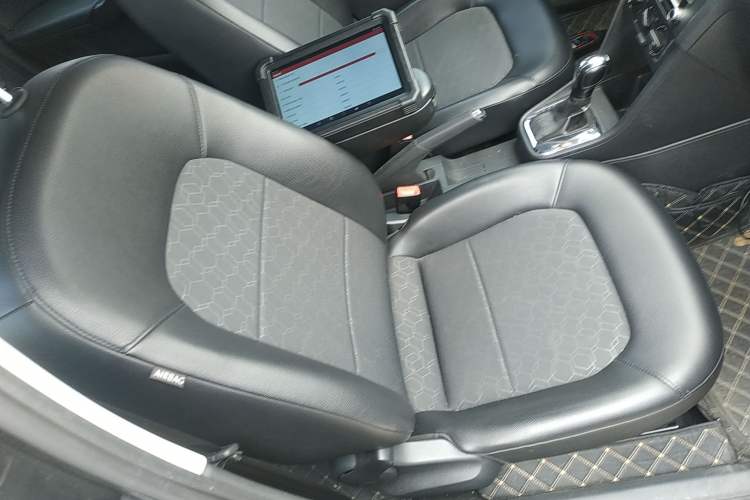 Used Volkswagen Santana 2013 1.6L Automatic Comfort Edition
