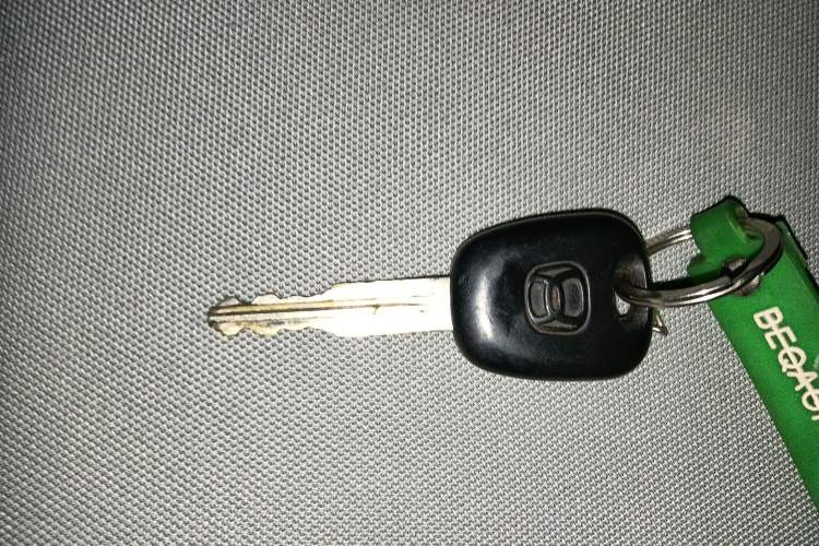 Used Suzuki Wagon R X5 2013 Cruise Edition 1.4L VVT Luxury Model China V Standard
