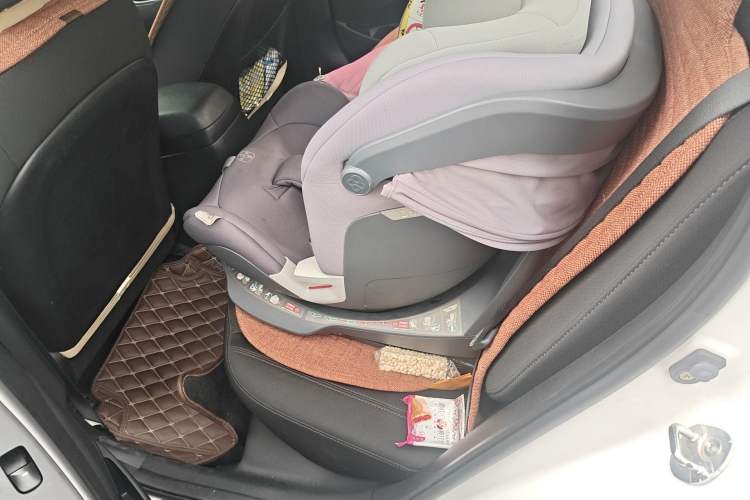 Used Hyundai Elantra (5th Generation / Langdong) 2016 1.6L Automatic Smart Version Left Rear Seat