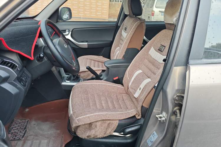 Used Chery Tiggo 3 2015 1.6L Manual Zhishang Commemorative Edition
