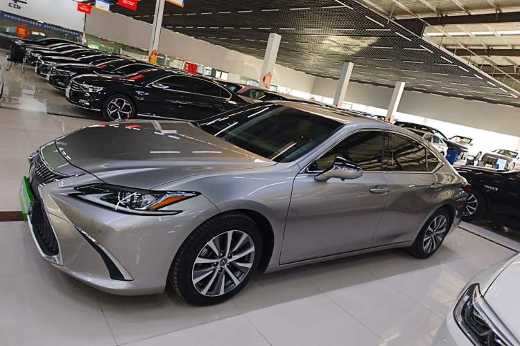 Used Lexus ES 2018 200 Excellence Edition China V Standard