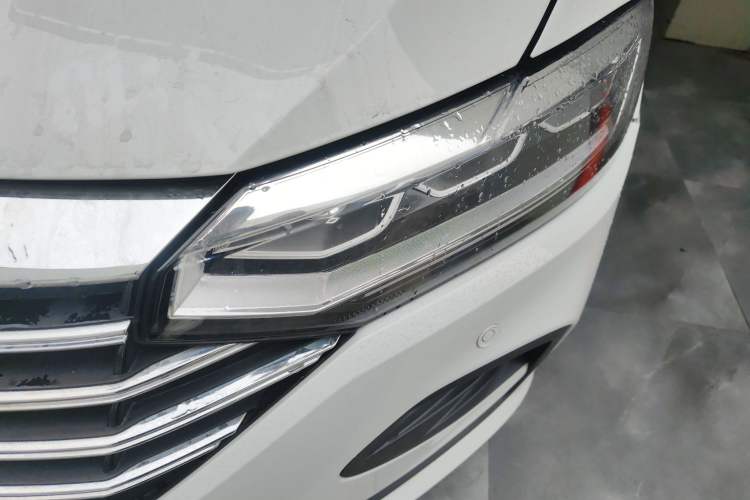 Used Volkswagen Lavida 2023 Revised 1.5L Automatic DeYi Edition Left Front Headlight