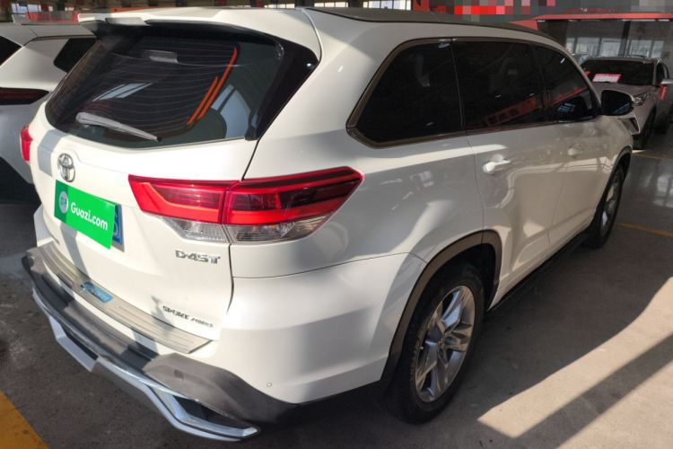 Used Toyota Highlander 2018 2.0T Four-Wheel Drive Luxury Edition 7 Seats China V Emission Standard
