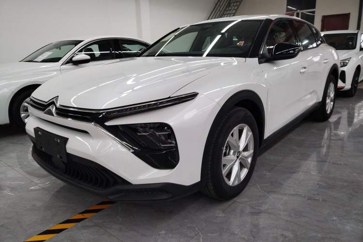 Used Citroen C5 X 2025 Model 1.6T Overseas Edition