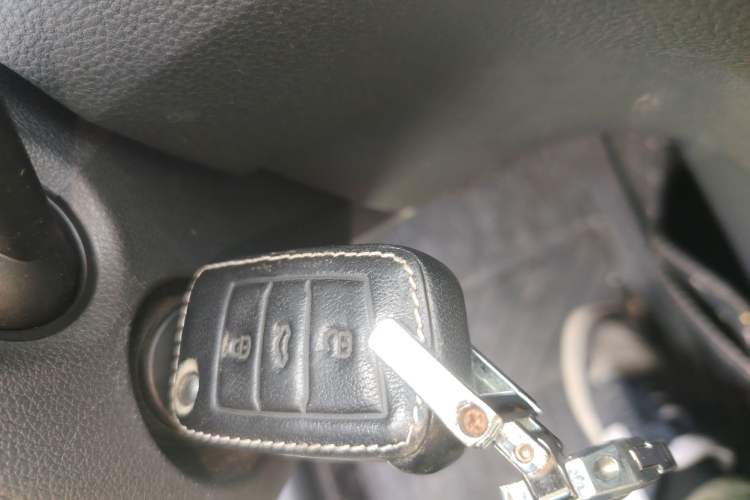 Used Volkswagen Golf Sportsvan 2019 280TSI Automatic Trendy Model China VI Standard Interior 1