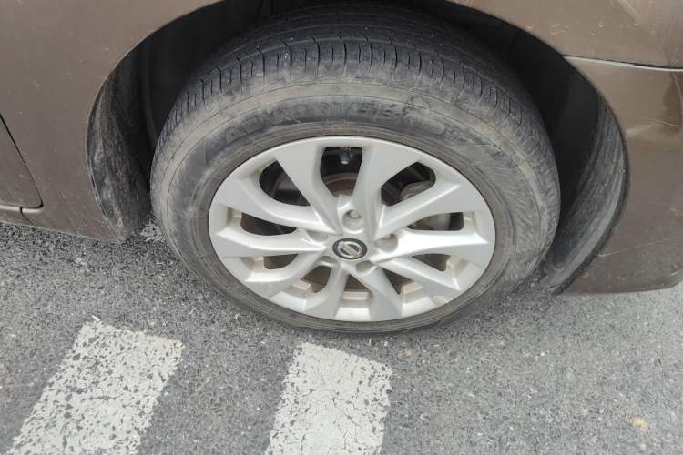 Used Nissan Sylphy 2016 1.6 XL CVT Deluxe Edition Right Front Wheel Hub