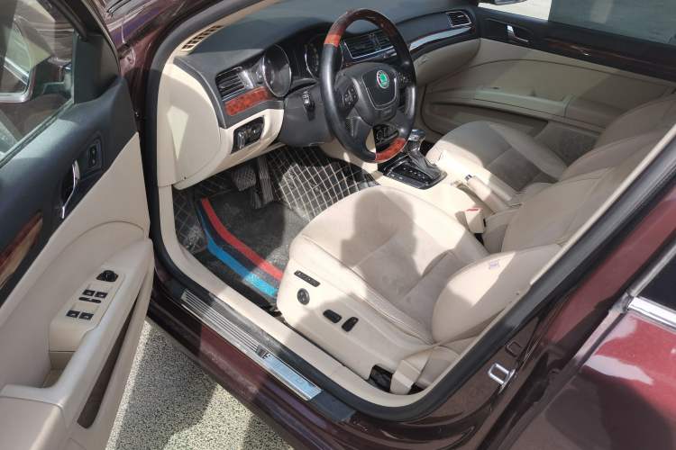 Used Skoda Superb 2009 1.8TSI Automatic Luxury Edition