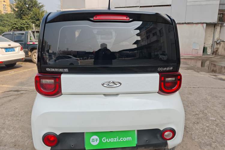 Used Chery QQ Ice Cream 2022 170km Sundae Phosphate Lithium-Ion
