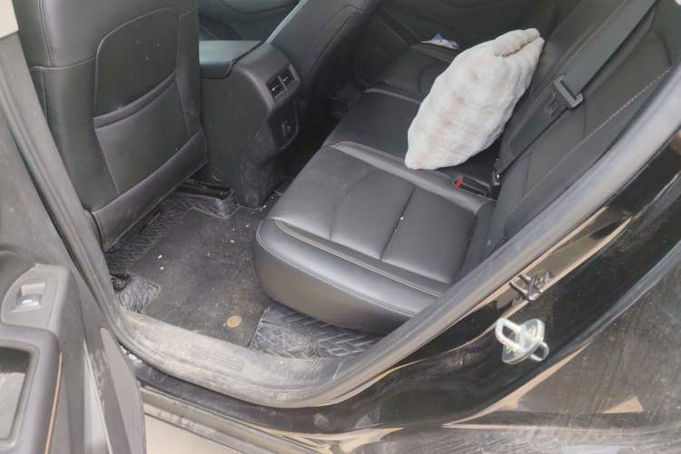 Used Chevrolet Equinox 2018 RS 550T Automatic All-Wheel-Drive Boundary Edition Left Rear Seat