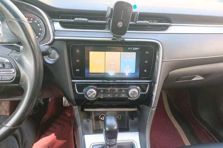 Used MG 6 2017 20T Automatic Luxury Smart Connect Version China V Standard Audio And AC Panel