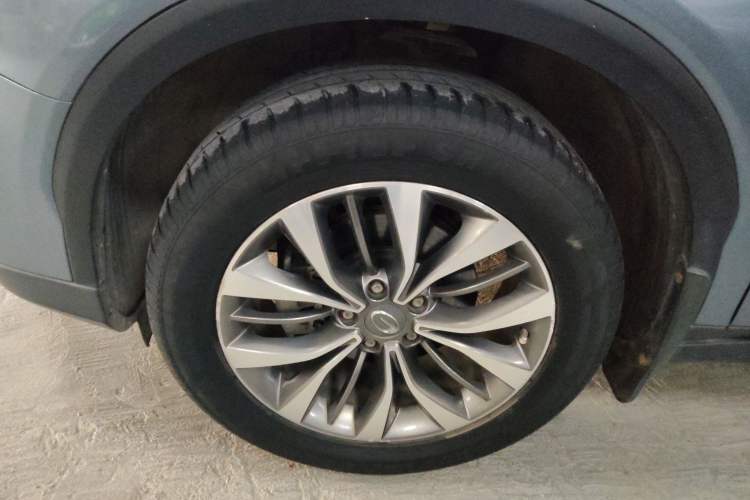 Used GAC Trumpchi GS8 2017 320T Two-Wheel Drive Luxury Smart Connectivity Version (7 Seats)
