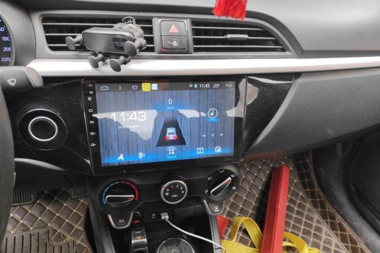 Used Kia K2 2017 Sedan 1.4L Automatic GLS Audio And AC Panel