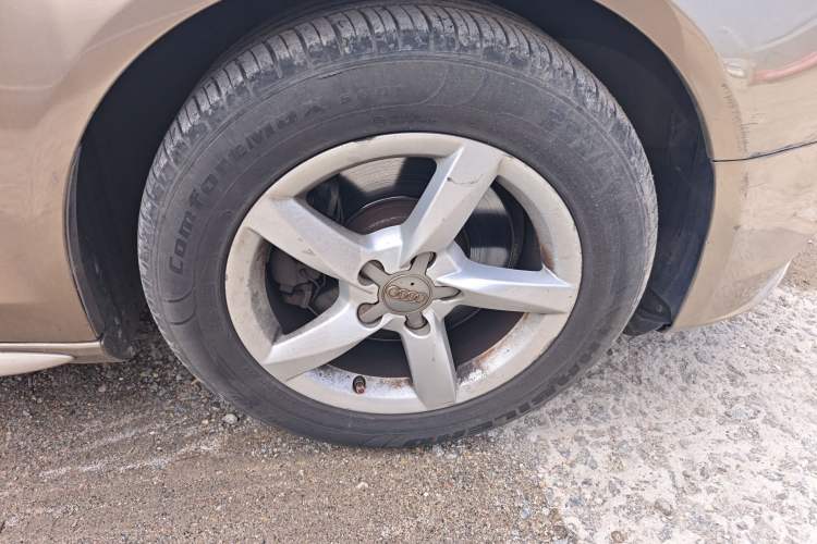 Used Audi A4L 2013 35 TFSI Automatic Standard Model
