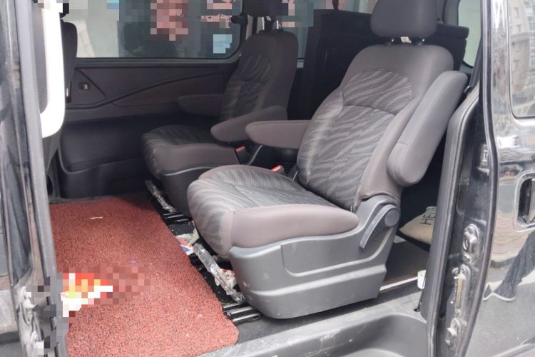 Used FORTHING Lingzhi PLUS 2022 Travel Edition 2.0L Manual Comfort Version 7 Seats