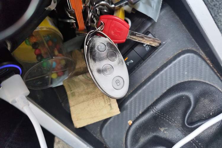 Used BYD Yuan 2016 1.5L Manual Luxury Version
