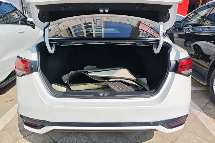 Used Nissan Sylphy 2023 Revised 1.6L CVT Enjoyment Edition
