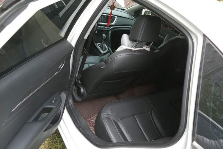 Used Buick GT 2019 18T Automatic Connected Elite Model China V Standard Left Rear Seat