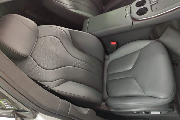 Used XPeng G7 2025 Model—702 Ultra Long Range
