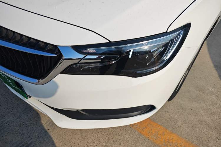 Used Buick GL6 2021 323T Mild Hybrid Connect Luxury Model
