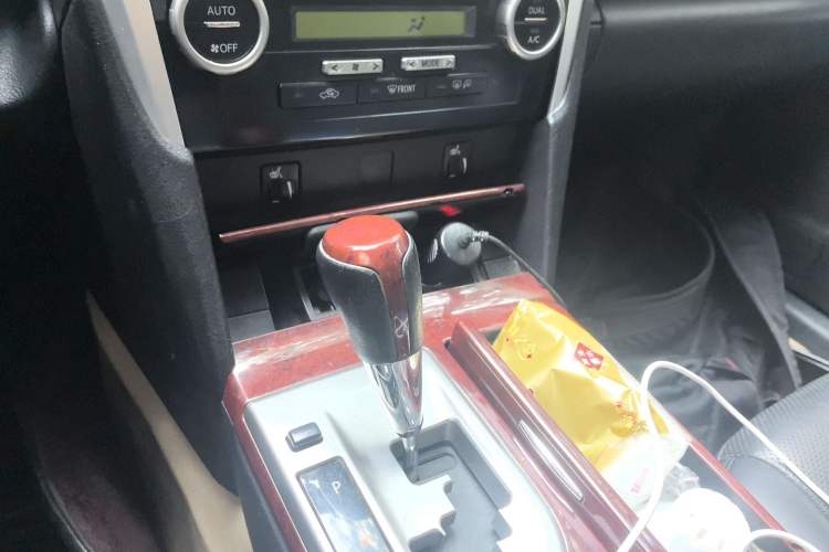 Used Toyota Camry 2013 2.0G Comfort Edition
