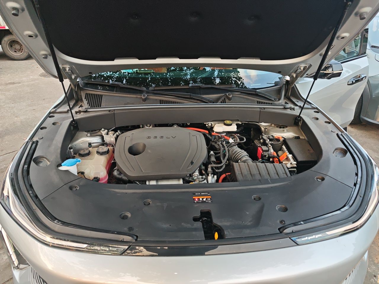 Geely Galaxy L7 2024 1.5T 55km PRO Dragon Edition — снимка 17