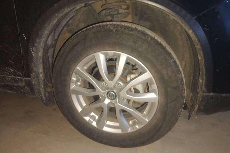 Used Nissan X-Trail 2020 2.0L XL ITS CVT 2WD SmartConnect Comfort Edition Right Front Wheel Hub