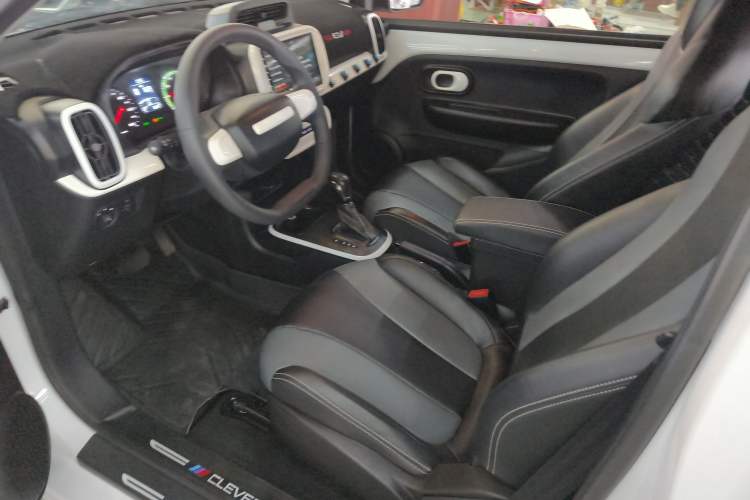 Used Roewe Clever 2022 311km QiQi BoBo Edition
