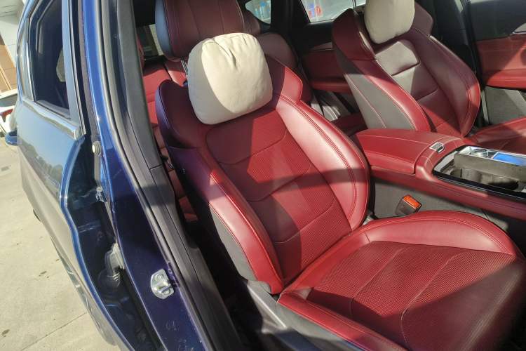 Used JETOUR X70 PLUS 2021 1.6T DCT Pro 7-seater