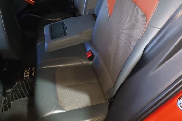 Used Audi Q2L 2018 35 TFSI Fashion Elegant Version China V Left Rear Seat