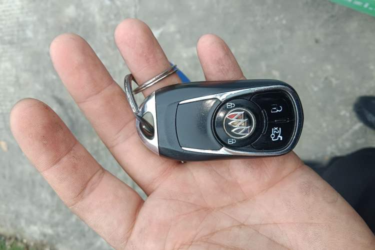 Used Buick Regal 2020 552T Luxury Version Vehicle Key