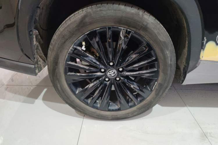 Used Toyota Highlander 2023 2.5L Smart Electric Hybrid Dual-Engine 4x4 Knight Edition 7 Seats
