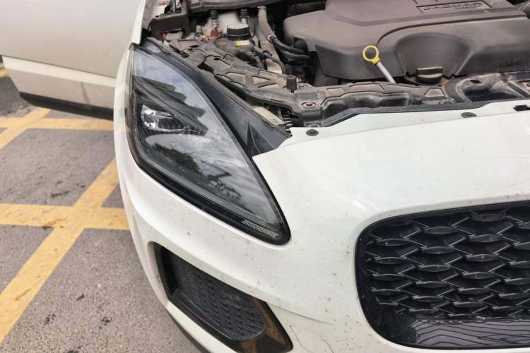 Used Jaguar E-PACE 2024 YAO Black Sport Edition R-DYNAMIC SE BLACK Right Front Headlight
