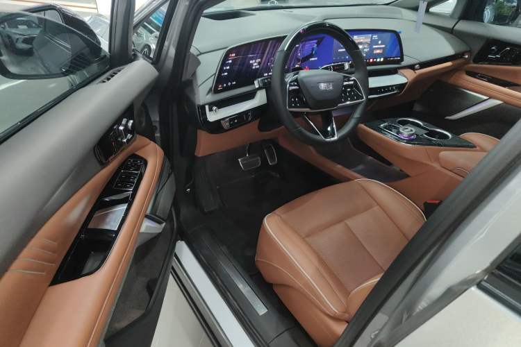 Used Cadillac OPTIQ 2024 Four-Wheel Drive Long-Range Version