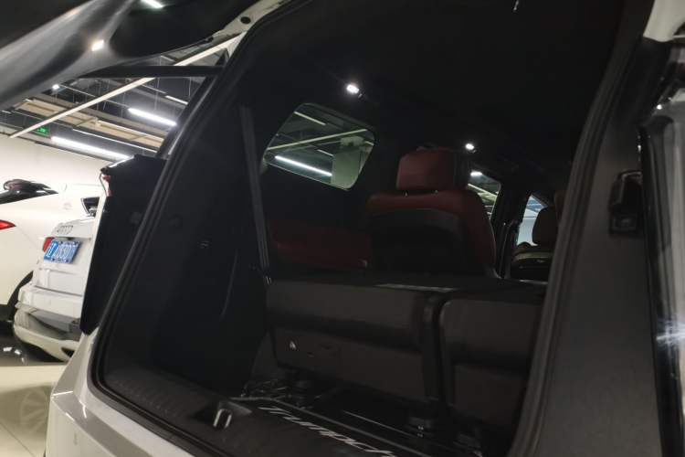 Used GAC Trumpchi M8 2023 Zongshi Series Dual-Motor YuZun Edition
