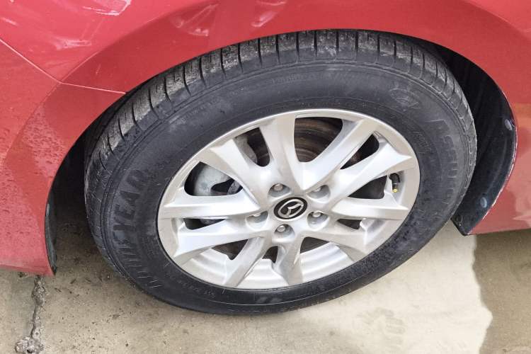 Used Mazda Mazda 3 Axela 2017 Sedan 1.5L Automatic Luxury Model Emission Standard China V
