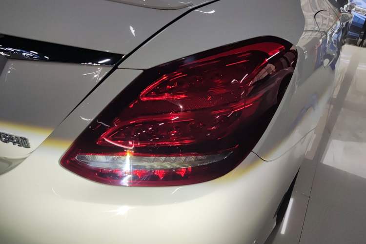 Used Mercedes-Benz C-Class 2017 Restyled C 200 Sport Edition