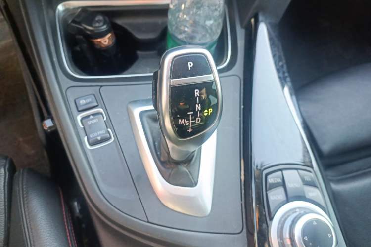 Used BMW 3 Series 2013 320i Sport Design Package