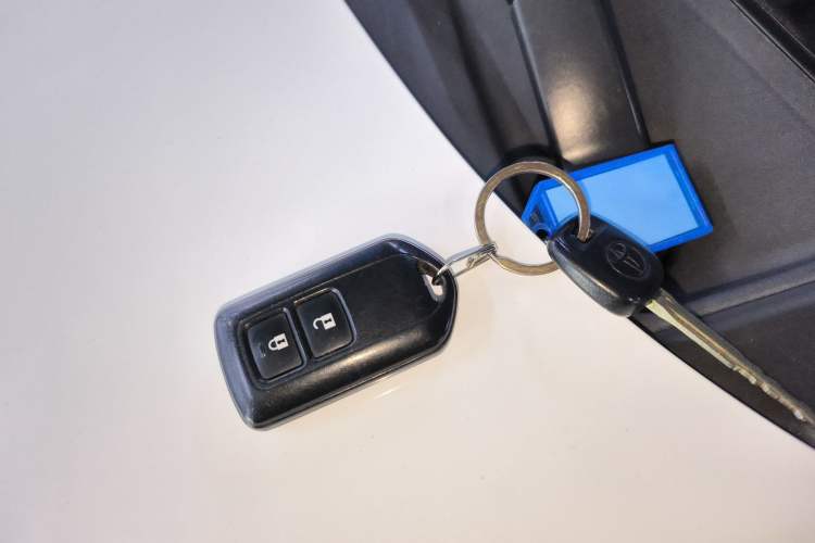 Used Toyota YARiS L Zhi Xuan 2020 X-Trail X 1.5L CVT Leading Edition