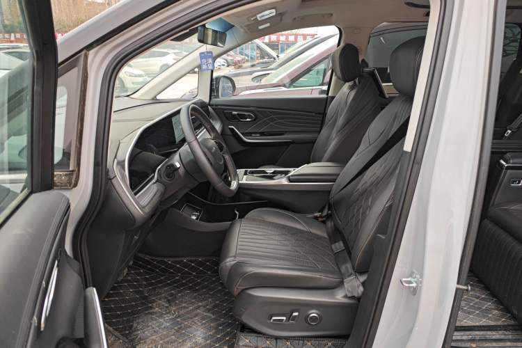 Used SAIC MAXUS G90 2022 2.0T Interstellar Flagship Edition