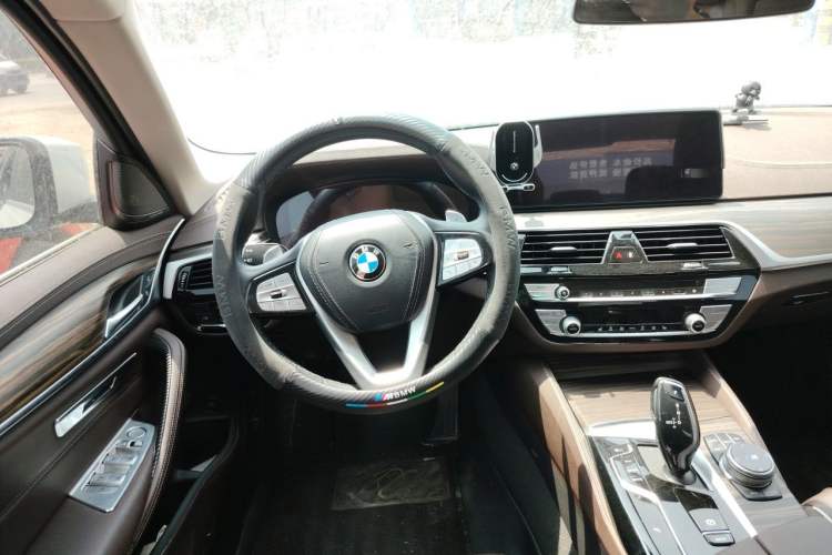 Used BMW 5 Series 2023 530Li xDrive Luxury Package
